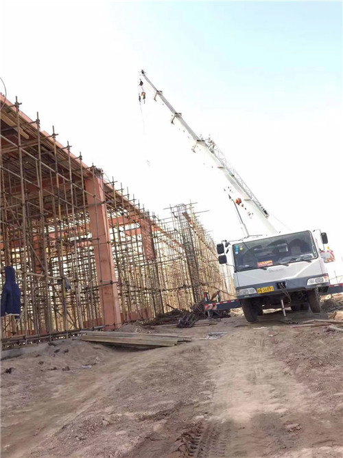 黄石港区25 吨、50 吨吊车怎么选？多大重量 / 半径适合对应车型？